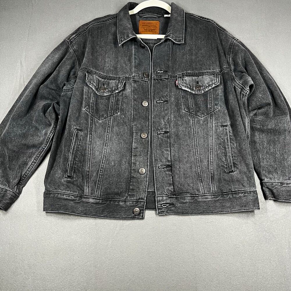 Levi's Premium Gray Denim Trucker Jacket Relaxed Fit S Button Front Pockets